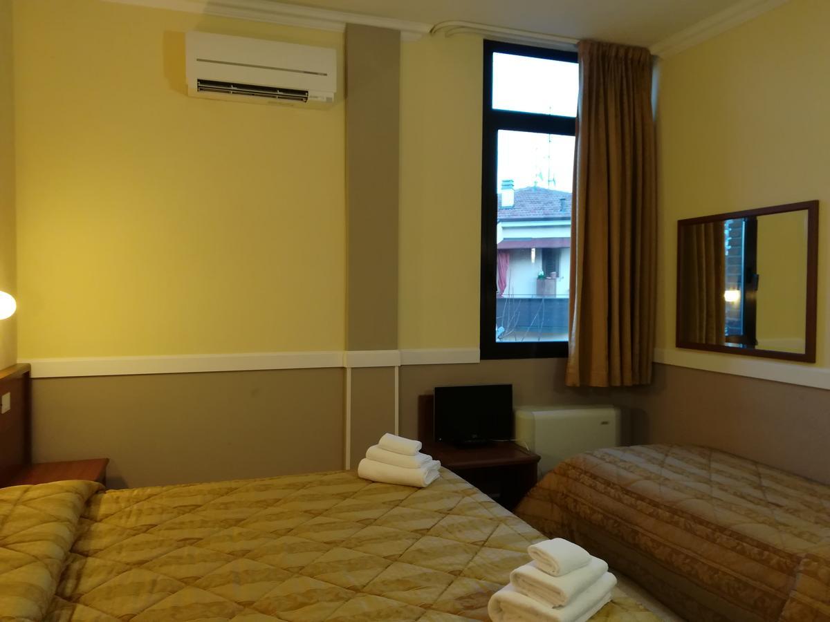 Hotel Marco Polo Self Check-In — Foto 2