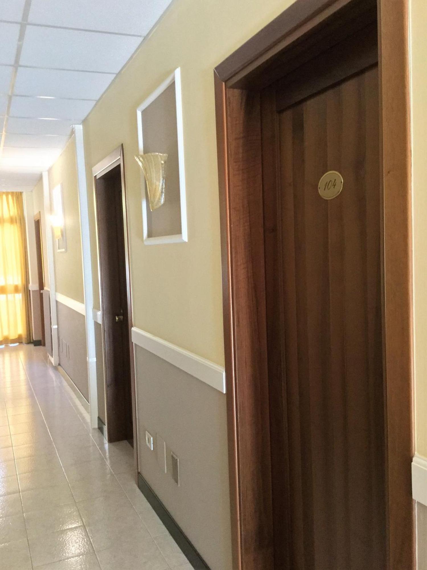 Hotel Marco Polo Self Check-In — Foto 1
